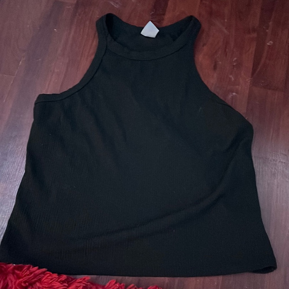 black tank top